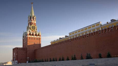 Kremlin comments on freeze of US aid to Ukraine
