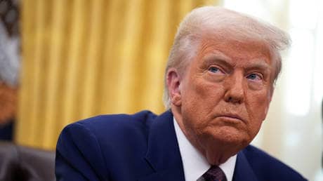 Trump snubs Zelensky meeting
