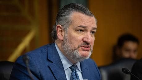 Pro-regime change US senator hails ‘our’ military strikes on Iran