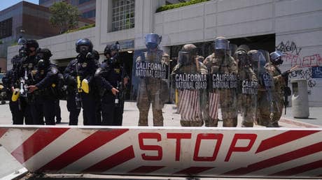 Trump orders federal agencies to ‘liberate Los Angeles’ (VIDEOS)