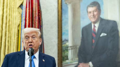 ‘100%’ US gets Greenland – Trump