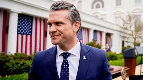 Pentagon denies Hegseth secret chat claims