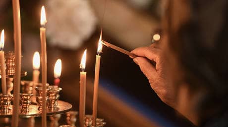 US de facto financing persecution of Christians in Ukraine – Tucker Carlson