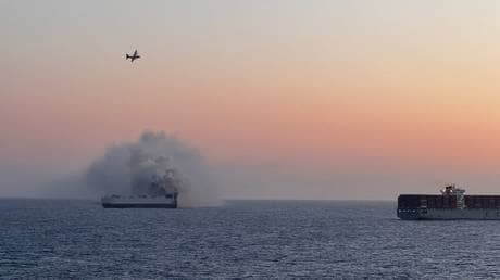 Ship carrying 3,000 cars catches fire in Pacific (PHOTOS)